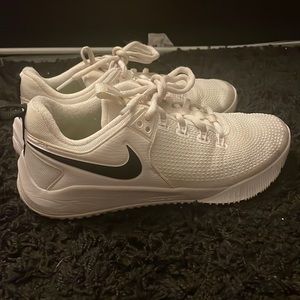 Nike Women’s Zoom HyperAce 2 Volleyball Shoes
